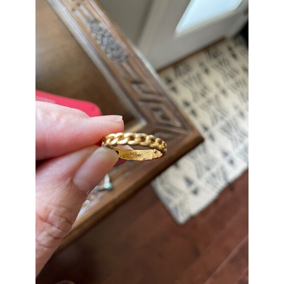 Avon Vintage Ring size 8 3/4 Goldtone Chain Link - Picture 3 of 3